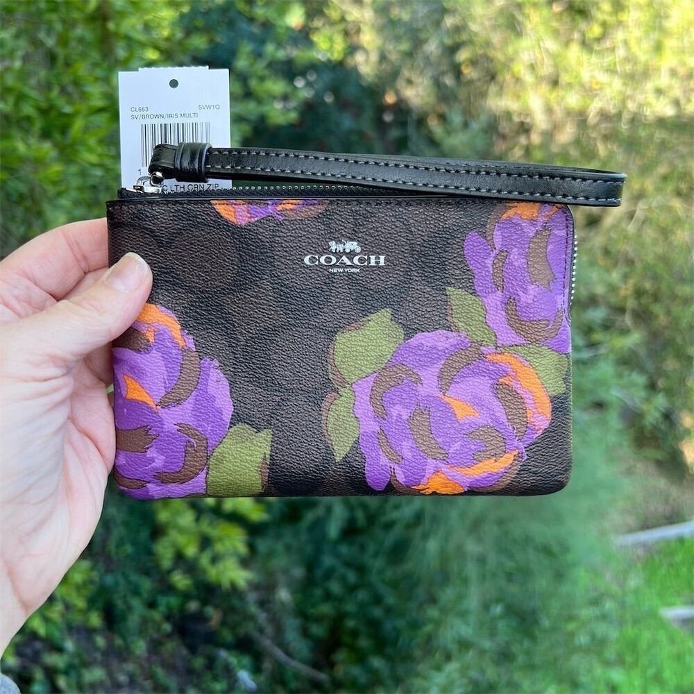 COACH  Women's Rose Print Signature Canvas Wristlet Multicolor NWT